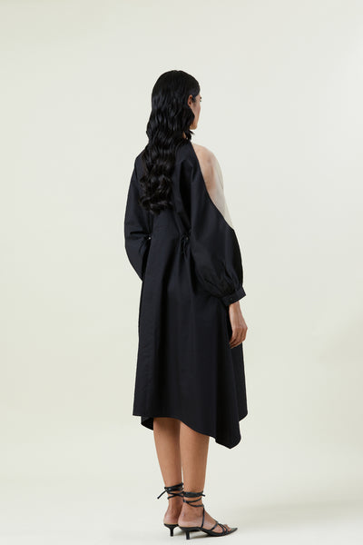 Kanika Goyal Label Elestria Embellished Dress indian designer wear online shopping melange singapore
