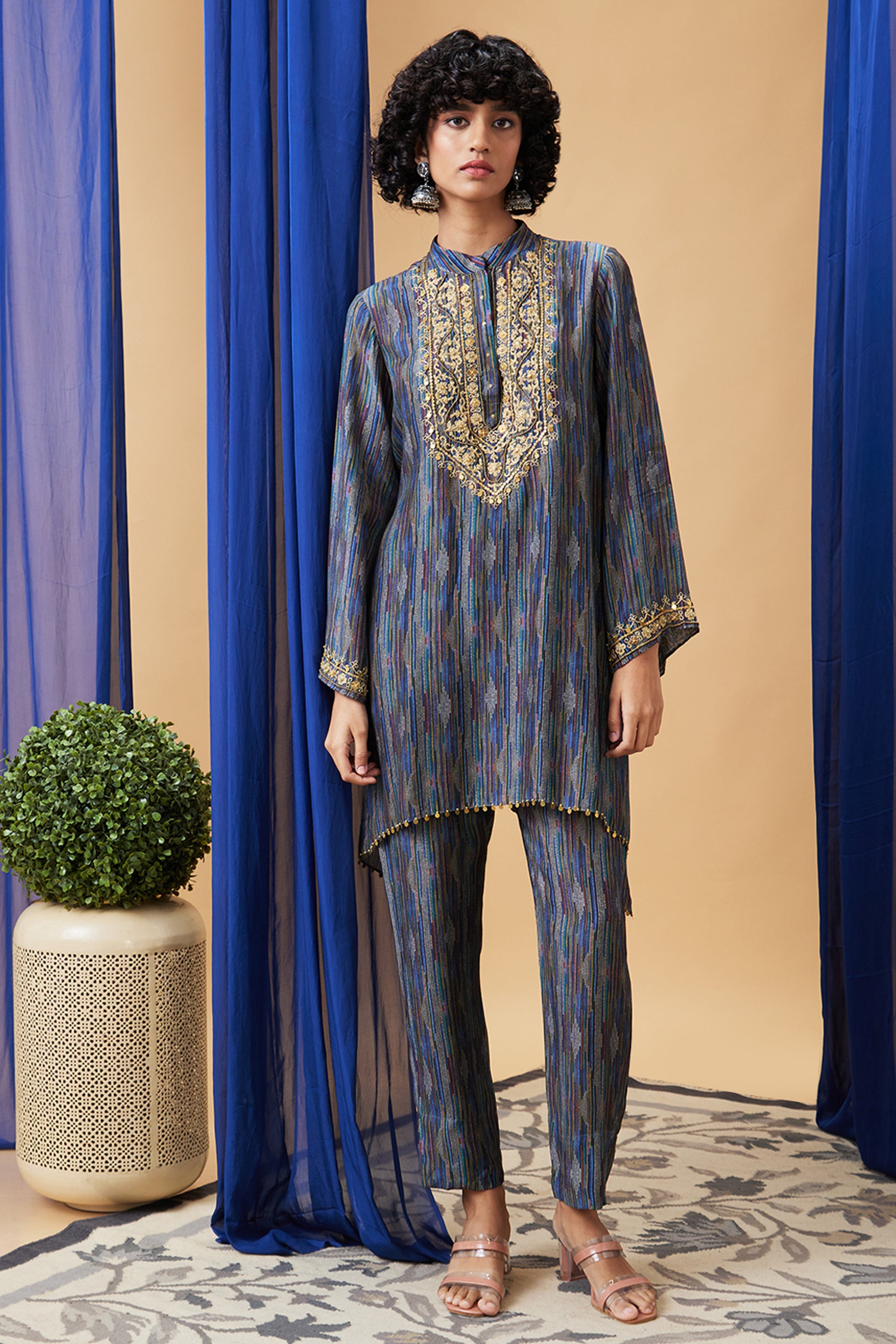 Clare Embroidery Kurta Set
