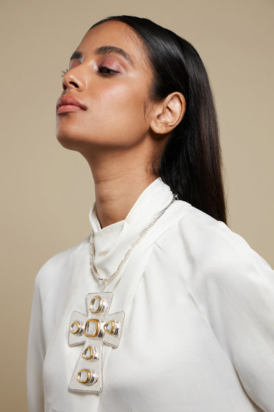 Valliyan Polki Pope Medallion Necklace jewellery online shopping melange singapore indian designer wear