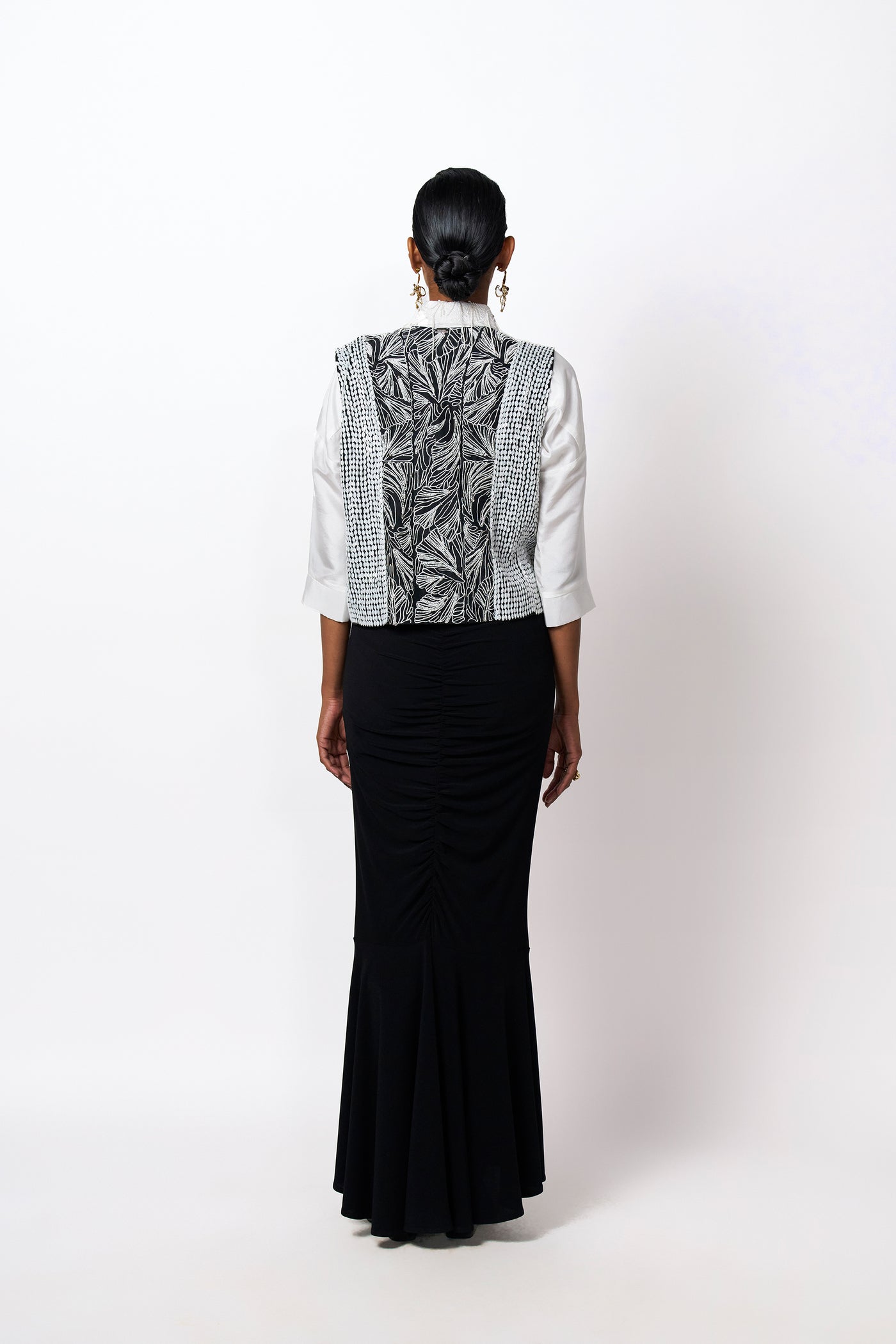 431-88 by Shweta Kapur 88 Angrakha Indian designer wear online shopping melange singapore