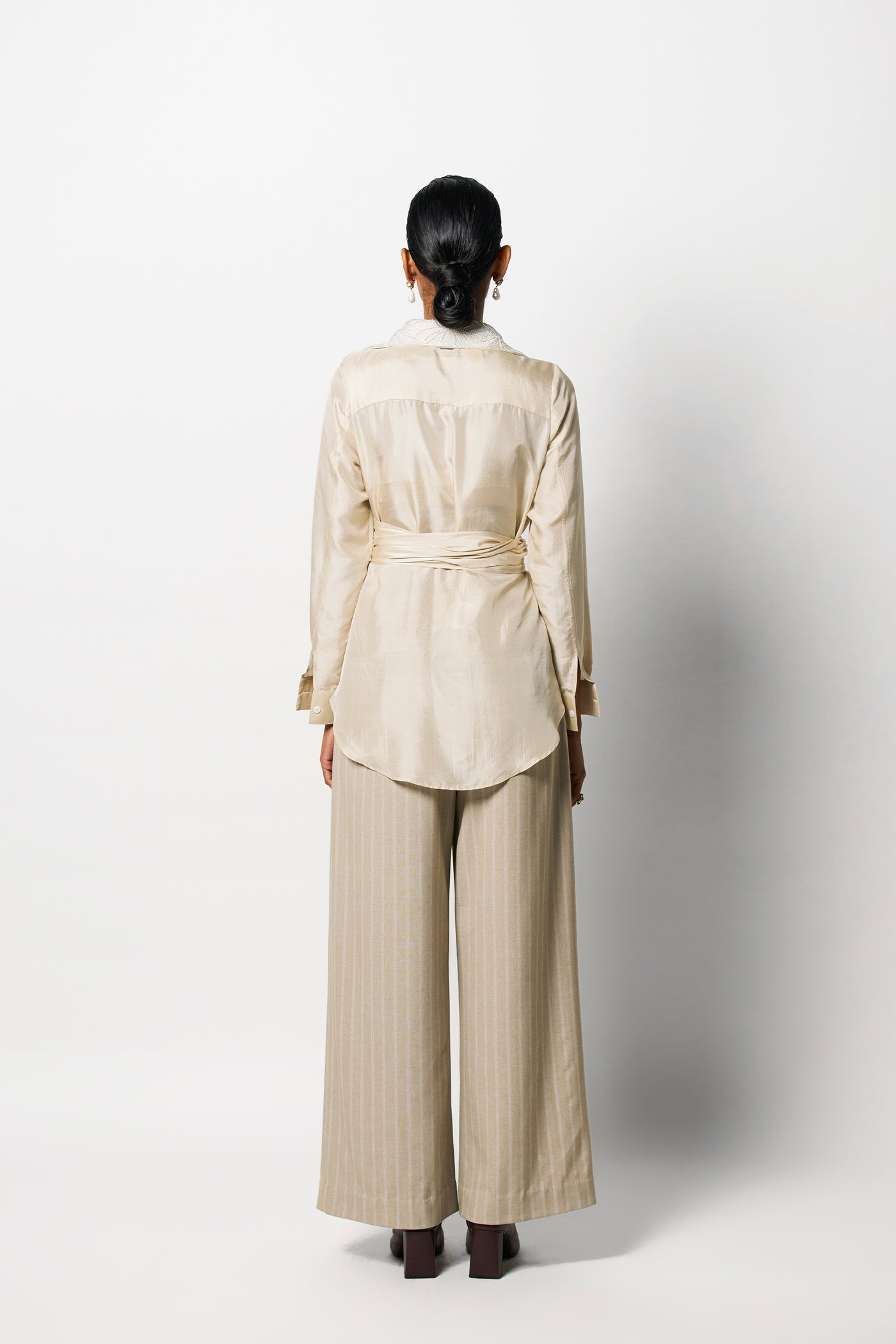 431-88 by Shweta Kapur Lee Kim Shirt Indian designer wear online shopping melange singapore