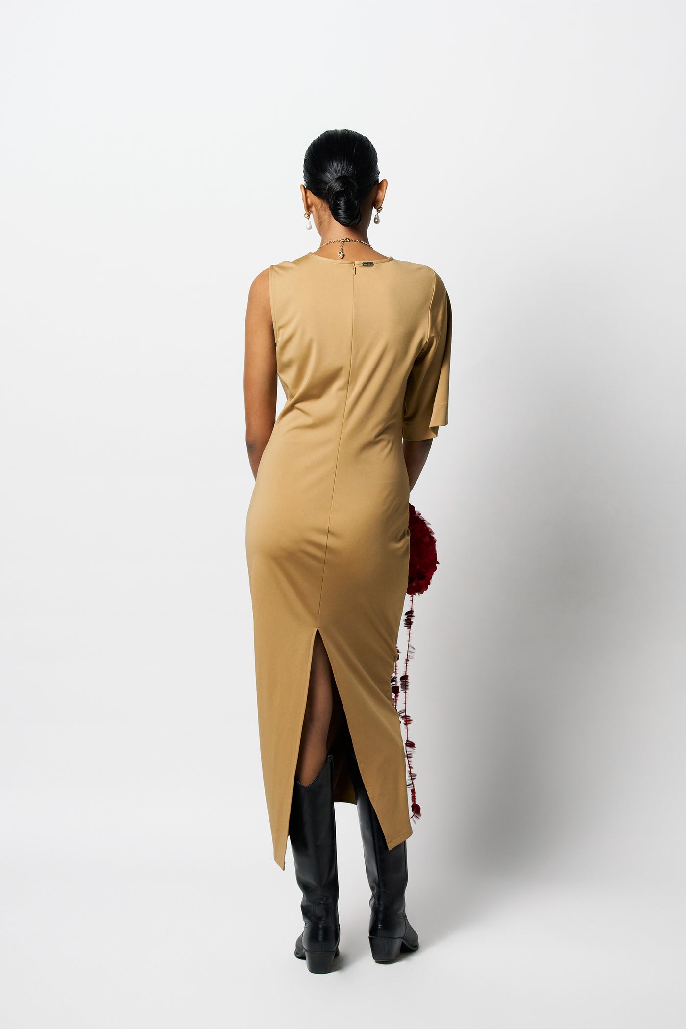 431-88 by Shweta Kapur Pin Dress Indian designer wear online shopping melange singapore
