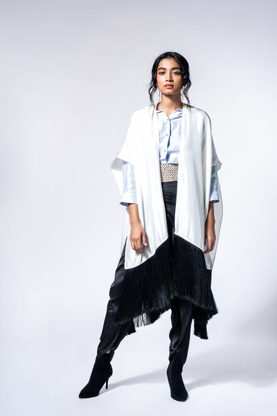 431-88 by Shweta Kapur Mel Cape indian designer wear online shopping melange singapore