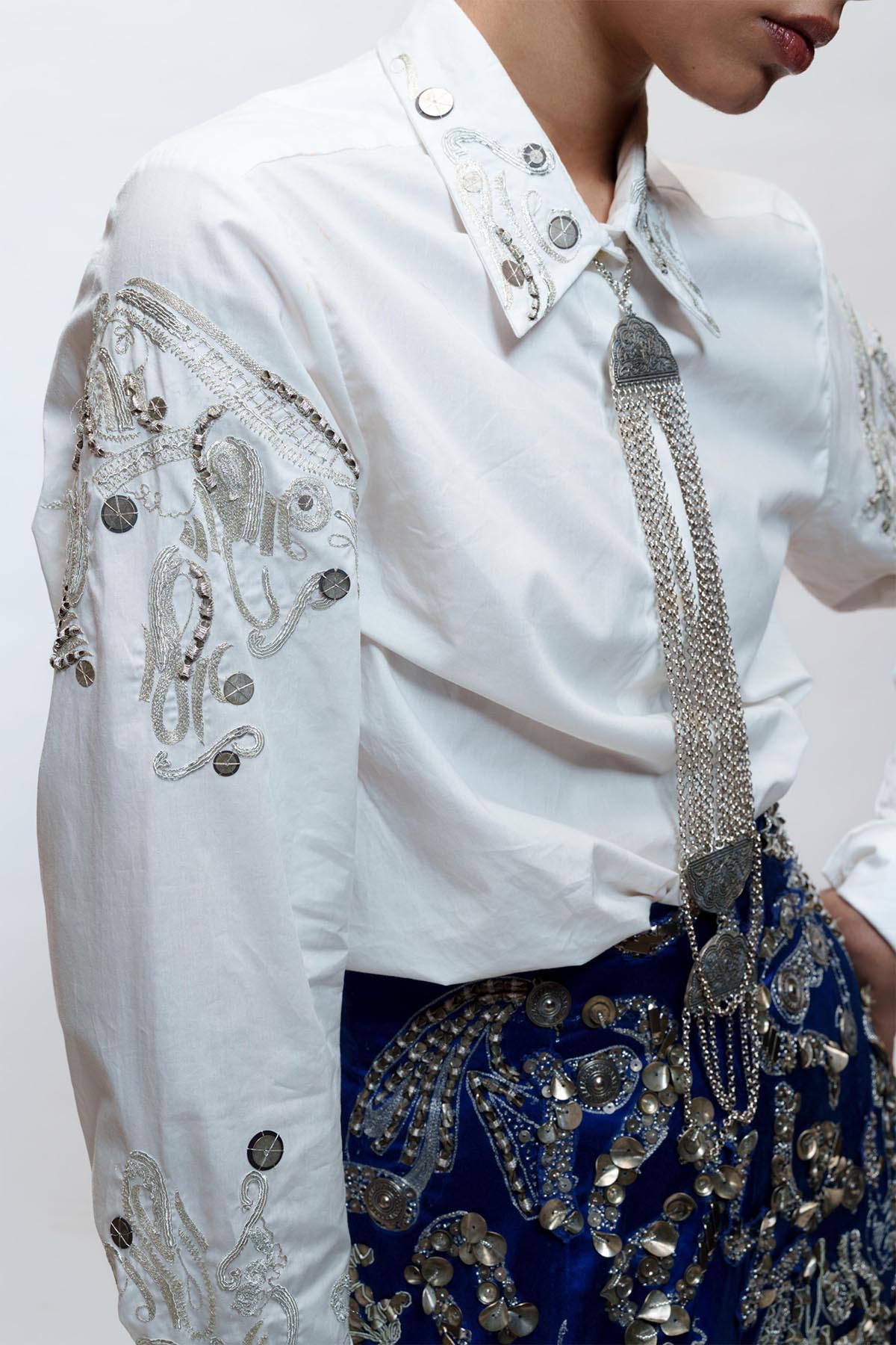 AKOK Classic White Embroidered Shirt indian designer wear online shopping melange singapore 