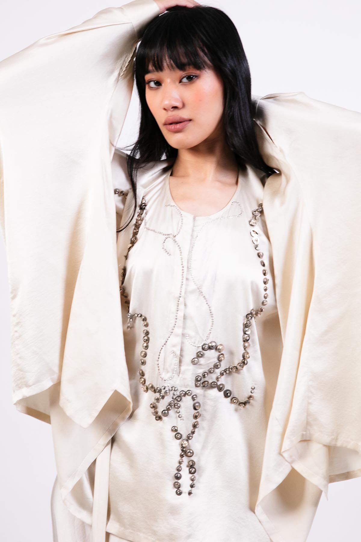 AKOK Ivory Kurta With Lungi Skirt Embroidered Co-ord indian designer wear online shopping melange singapore 