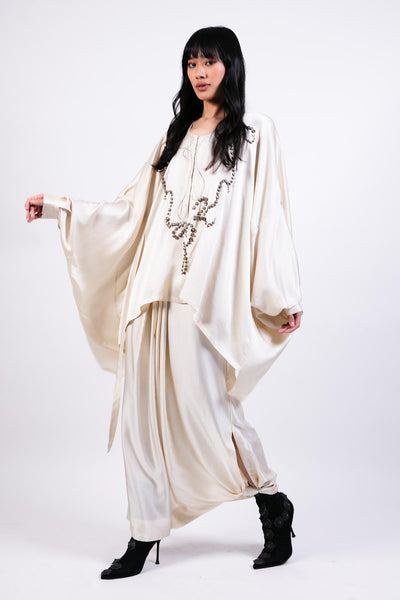 AKOK Ivory Kurta With Lungi Skirt Embroidered Co-ord indian designer wear online shopping melange singapore 