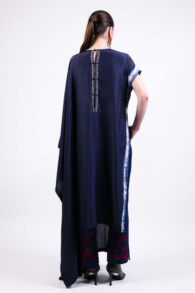 AKOK Shibori Effortless Kaftan indian designer wear online shopping melange singapore 
