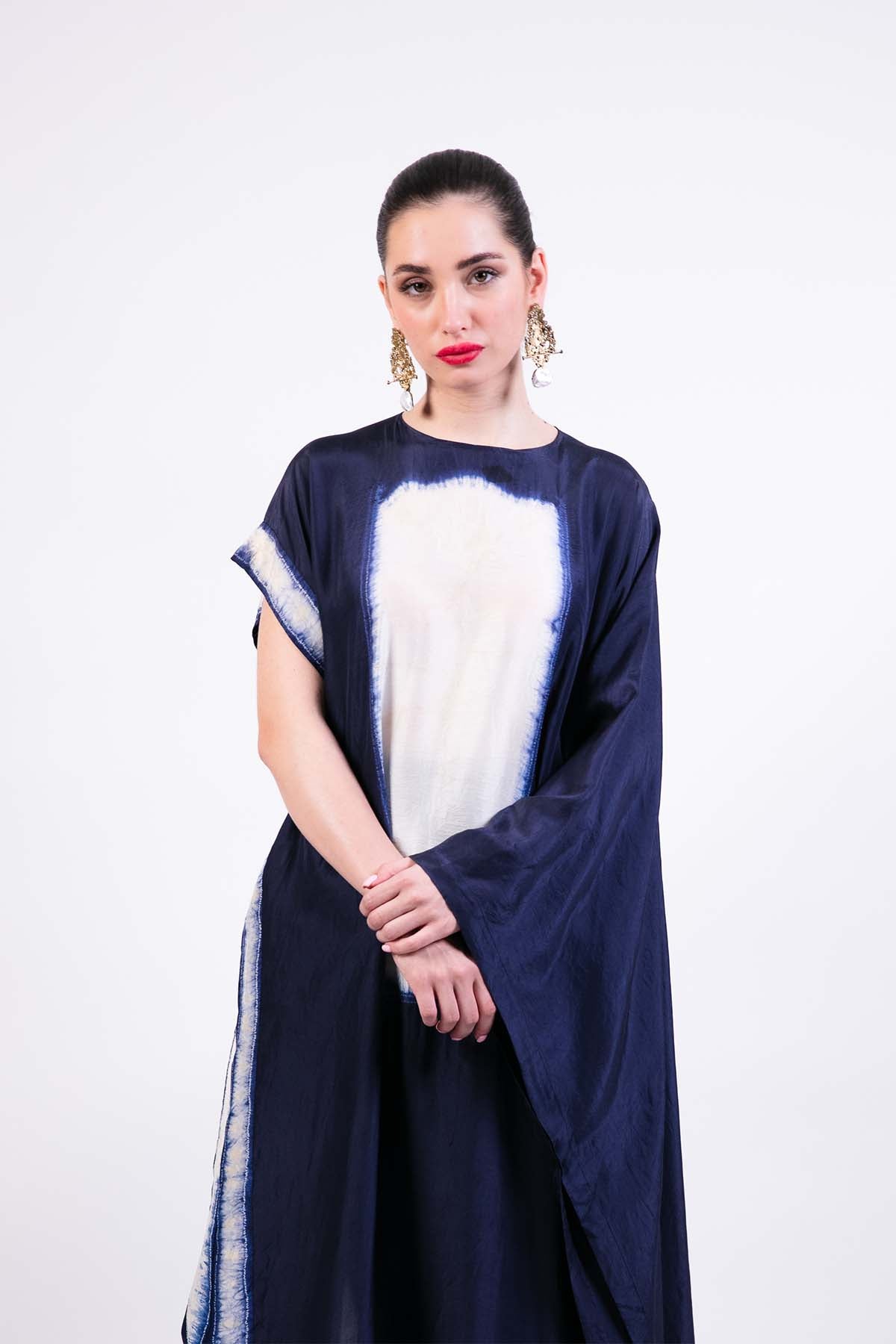 AKOK Shibori Effortless Kaftan indian designer wear online shopping melange singapore 
