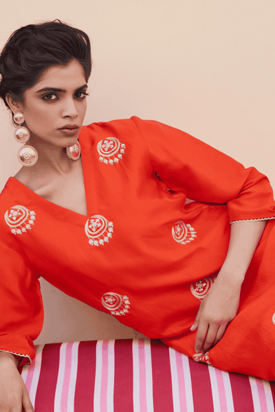 Archana Shah Orange Silk Small Moon Buta Kurta Set indian designer wear online shopping melange singapore 