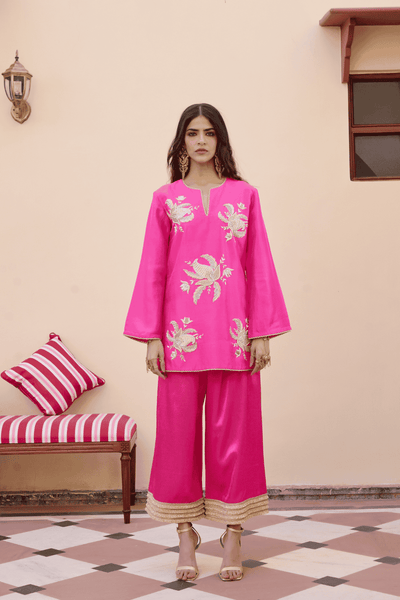 Archana Shah Pink Small Buta Short Kurta Set indian designer wear online shopping melange singapore 