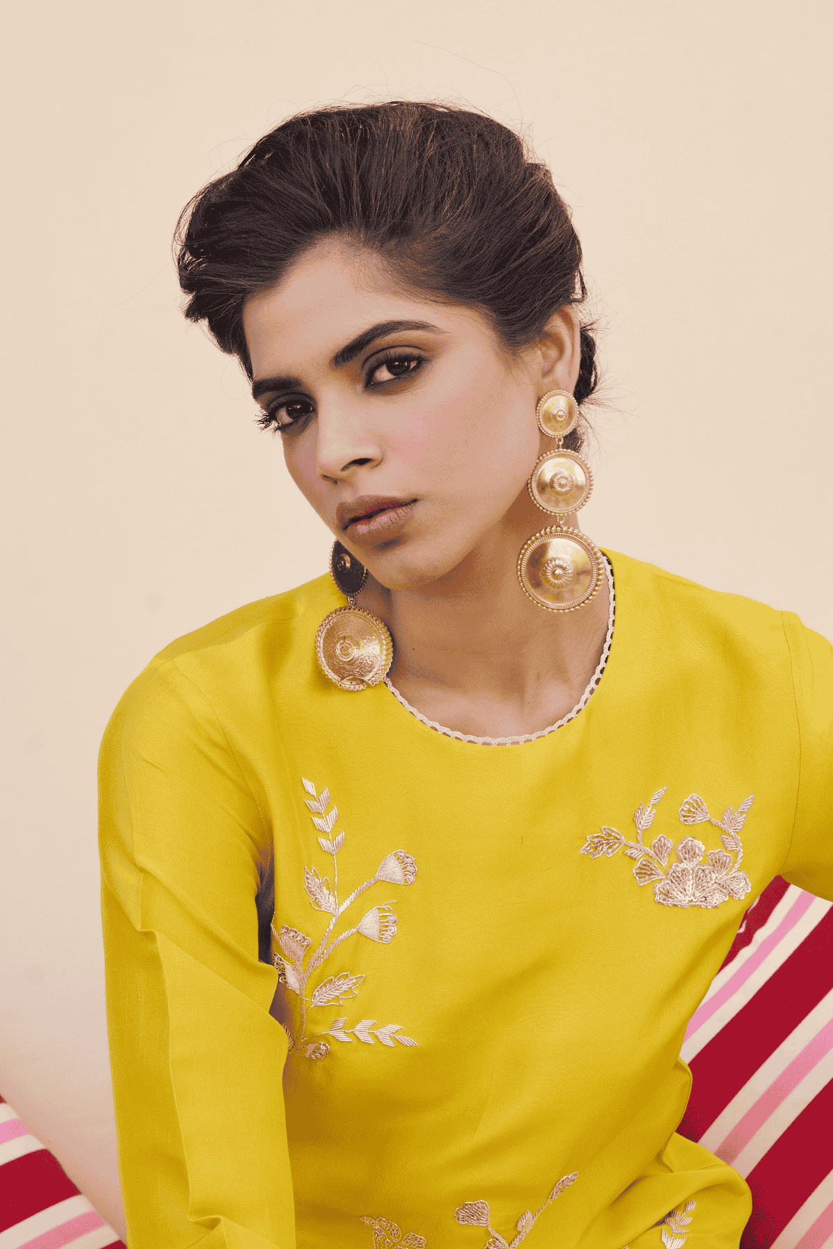 Archana Shah Yellow Silk Flower Buta Kurta Set With Stripes Pant indian designer wear online shopping melange singapore 