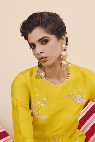 Archana Shah Yellow Silk Flower Buta Kurta Set With Stripes Pant indian designer wear online shopping melange singapore 