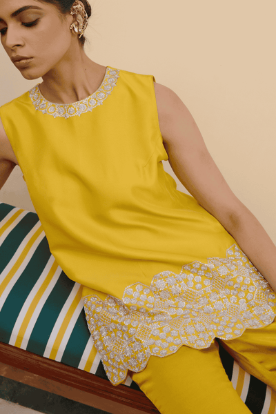 Archana Shah Yellow Silk Zari Hem Kurta Set indian designer wear online shopping melange singapore 