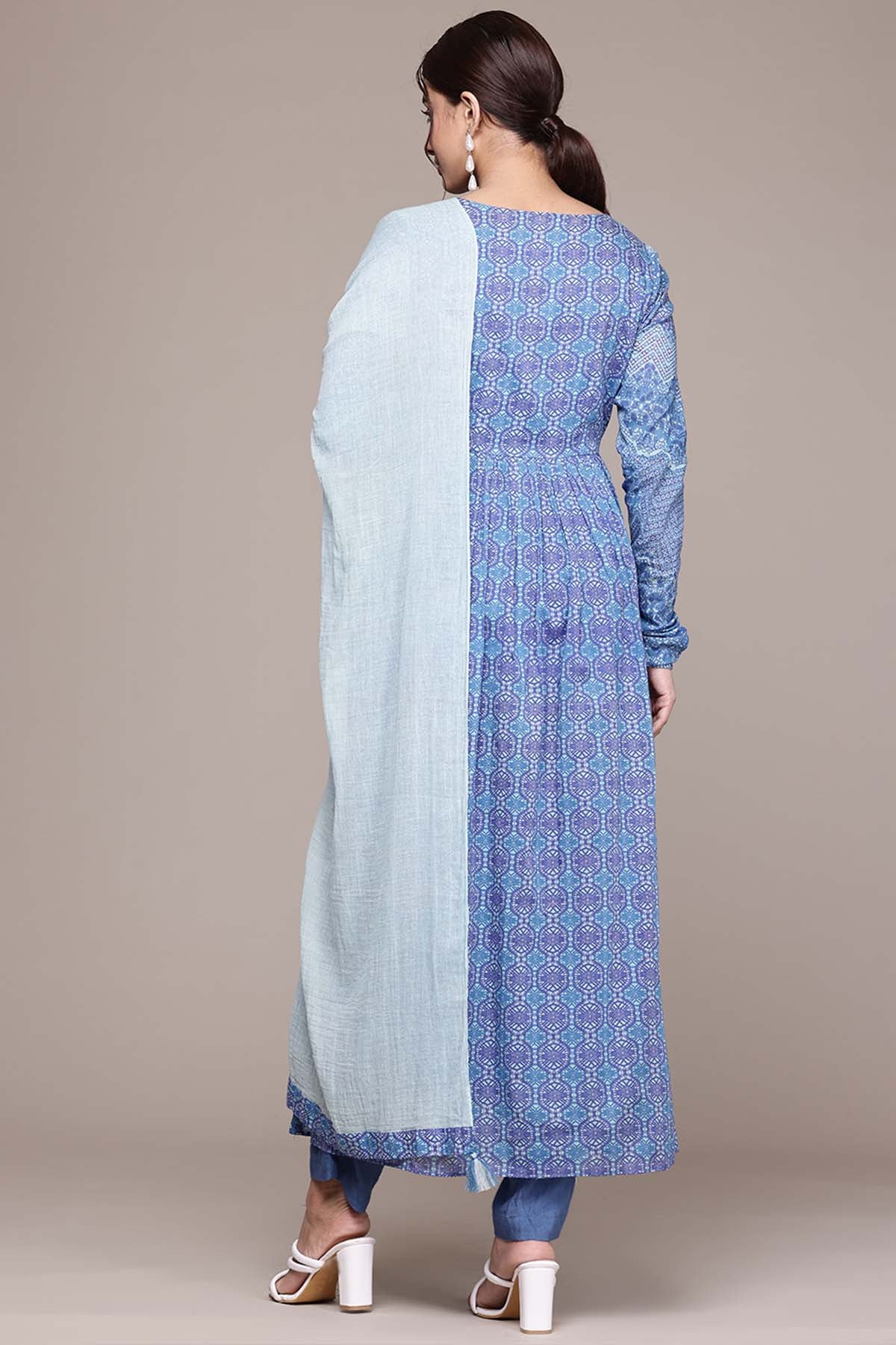 Aarke Ritu Kumar Blue Rukhsar Kurta With Pant And Dupatta indian designer wear online shopping melange singapore 
