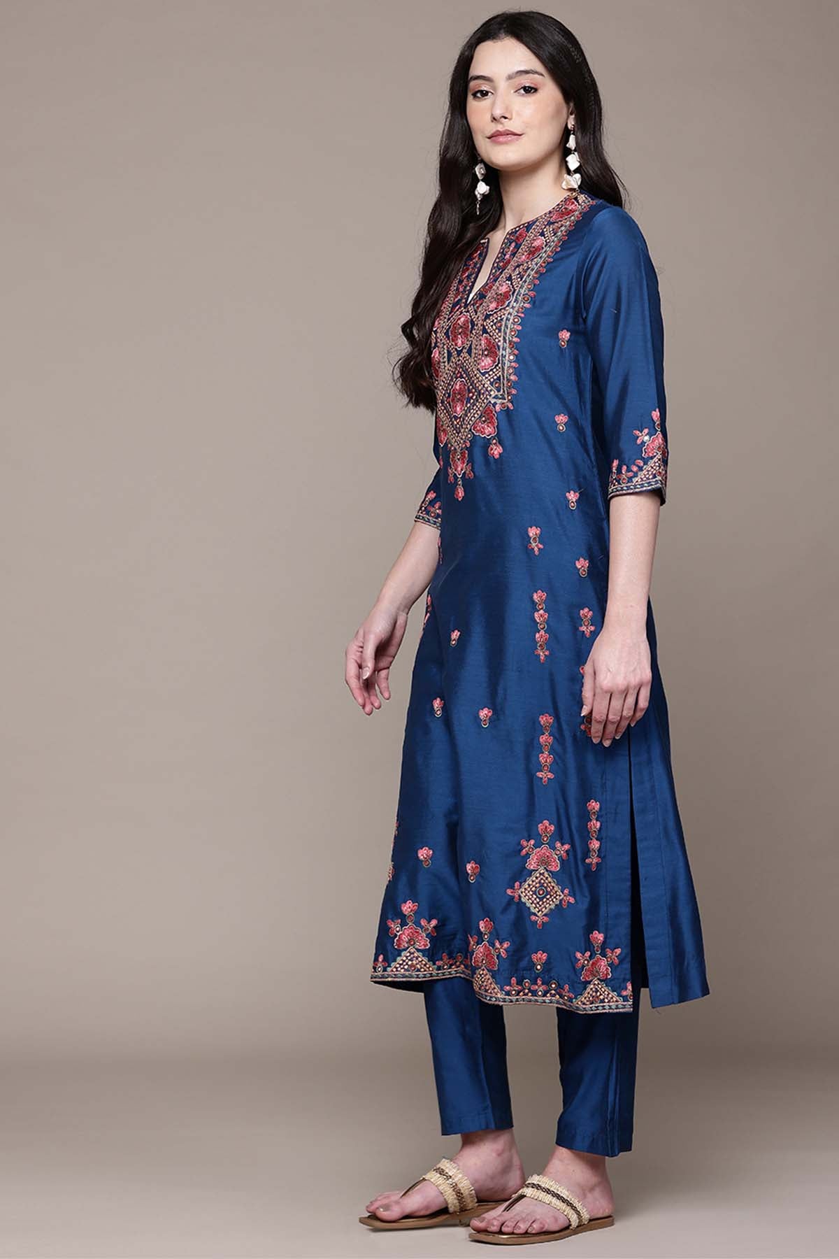 Aarke Ritu Kumar Blue Sandro Solid Kurta With Pant And Dupatta indian designer wear online shopping melange singapore 
