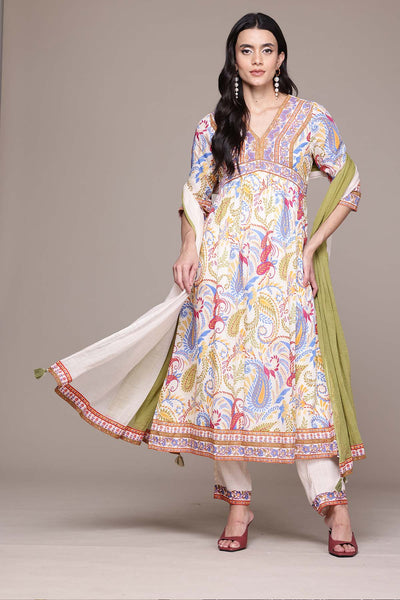 Aarke Ritu Kumar Ecru Saphira Kurta With Pant And Dupatta indian designer wear online shopping melange singapore 