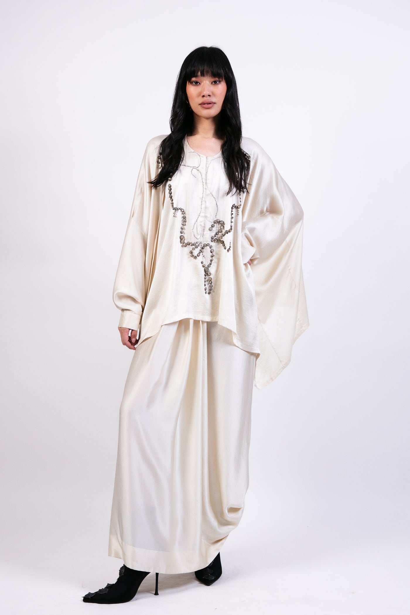 Ak Ok Short Boxy Kurta With Silk Lungi Skirt indian designer wear online shopping melange singapore