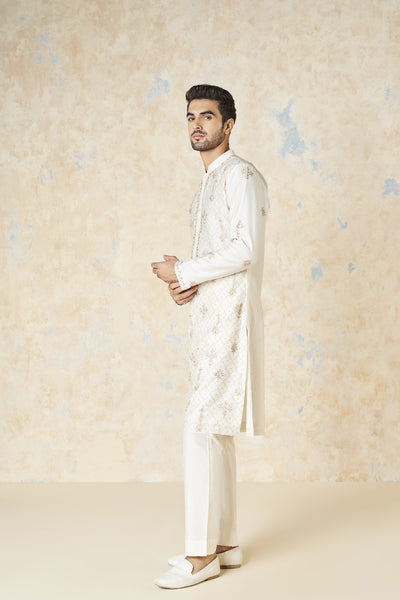 Anita Dongre Ainan Kurta Ivory indian designer wear online shopping melange singapore