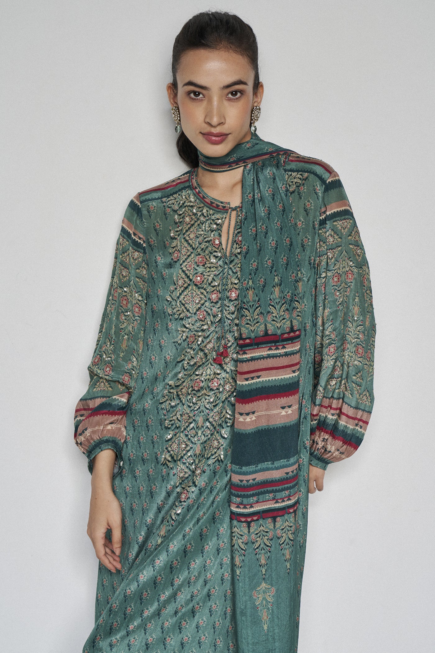 Anita Dongre Aiza Suit Set Green indian designer wear online shopping melange singapore