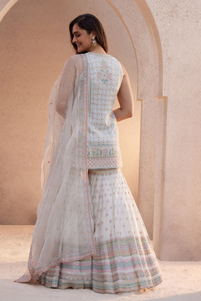 Anita Dongre Farhin Suit Set Ivory Indian designer wear online shopping melange singapore