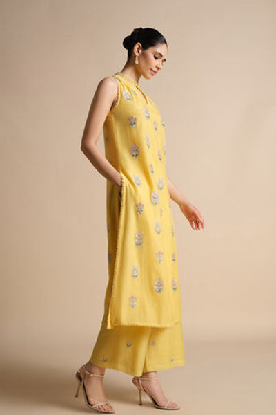 Anita Dongre Helianthe Embroidered Mul Suit Set Yellow indian designer wear online shopping melange singapore