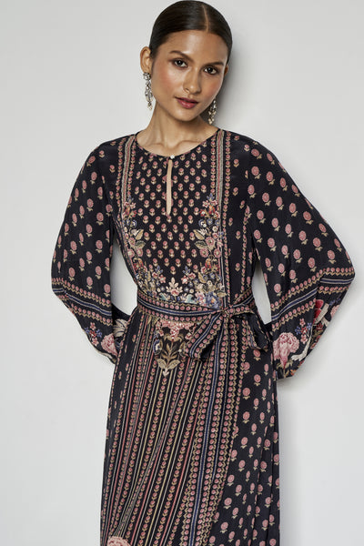 Anita Dongre Isbah Kaftan Black indian designer wear online shopping melange singapore