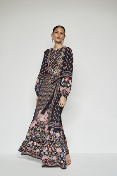 Anita Dongre Isbah Kaftan Black indian designer wear online shopping melange singapore