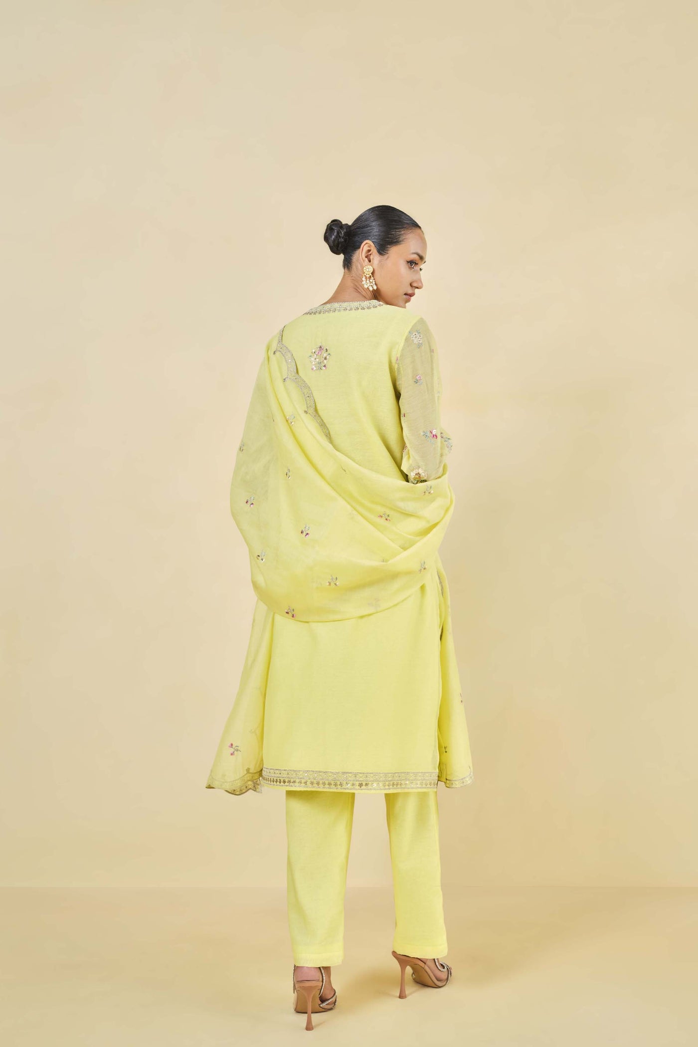 Anita Dongre Melisma Embroidered Mull Suit Set Yellow indian designer wear online shopping melange singapore