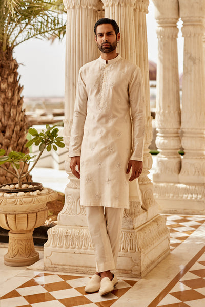 Anita Dongre Menswear Ekaj Embroidered Silk Kurta Ivory indian designer wear online shopping melange singapore
