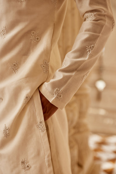 Anita Dongre Menswear Ekaj Embroidered Silk Kurta Ivory indian designer wear online shopping melange singapore
