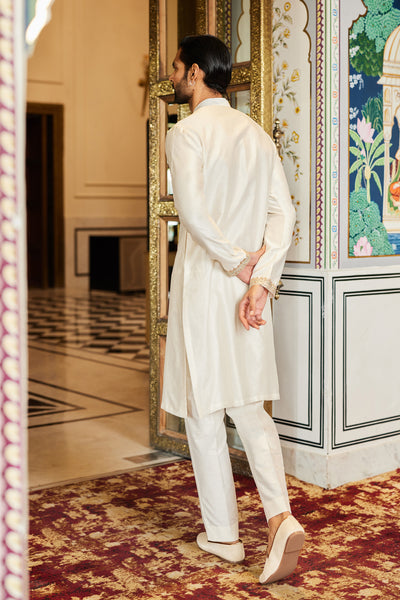 Anita Dongre Menswear Saaket Gota Patti Silk Kurta Ivory indian designer wear online shopping melange singapore