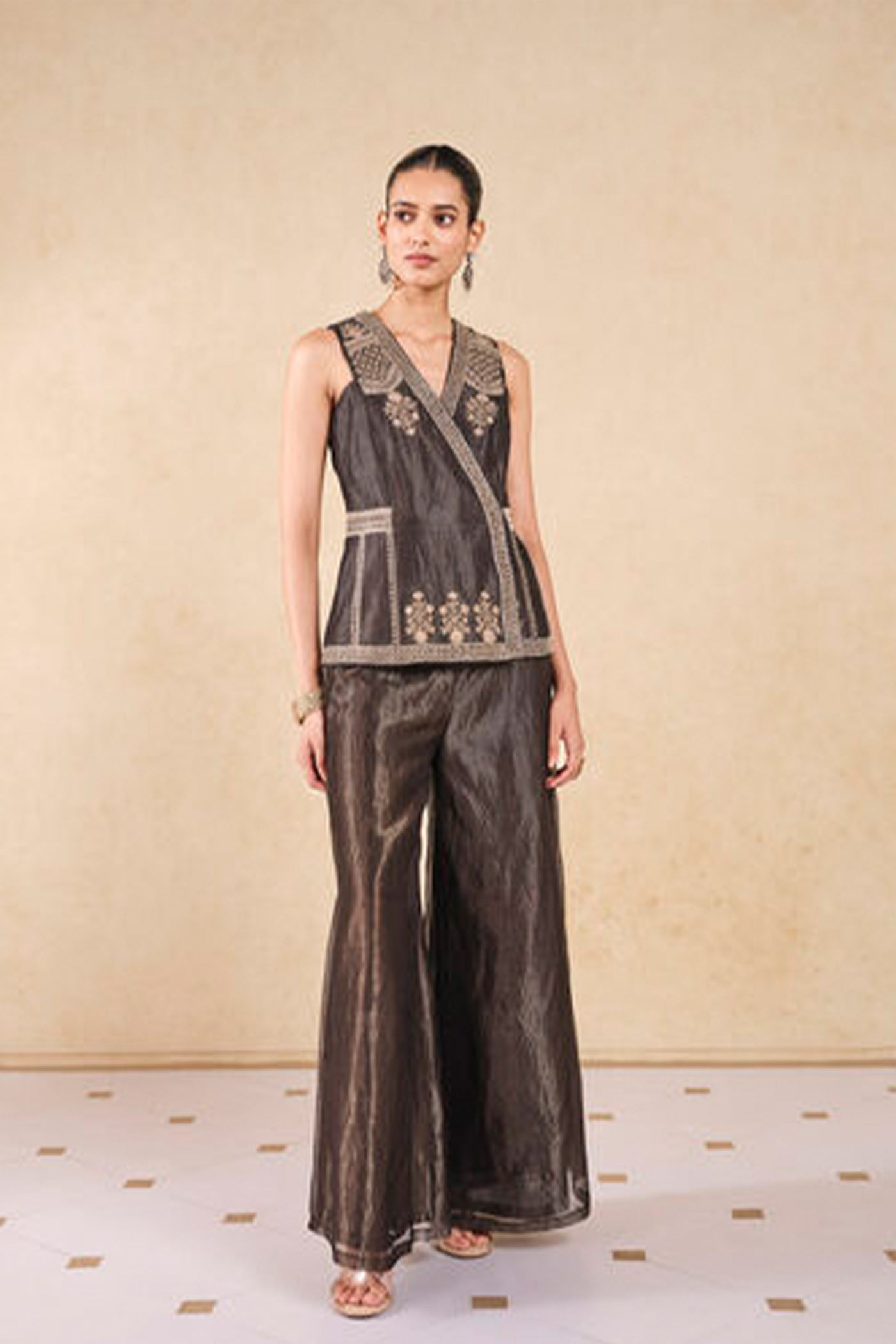 Anita Dongre Nadeen Embroidered Jacket Set Black indian designer wear online shopping melange singapore