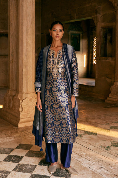 Anita Dongre Samahita Handwoven Benarasi Silk Suit Set Blue indian designer wear online shopping melange singapore