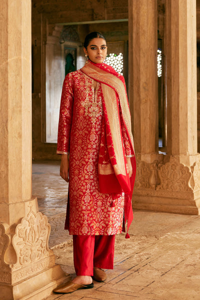 Anita Dongre Samahita Handwoven Benarasi Silk Suit Set Red indian designer wear online shopping melange singapore