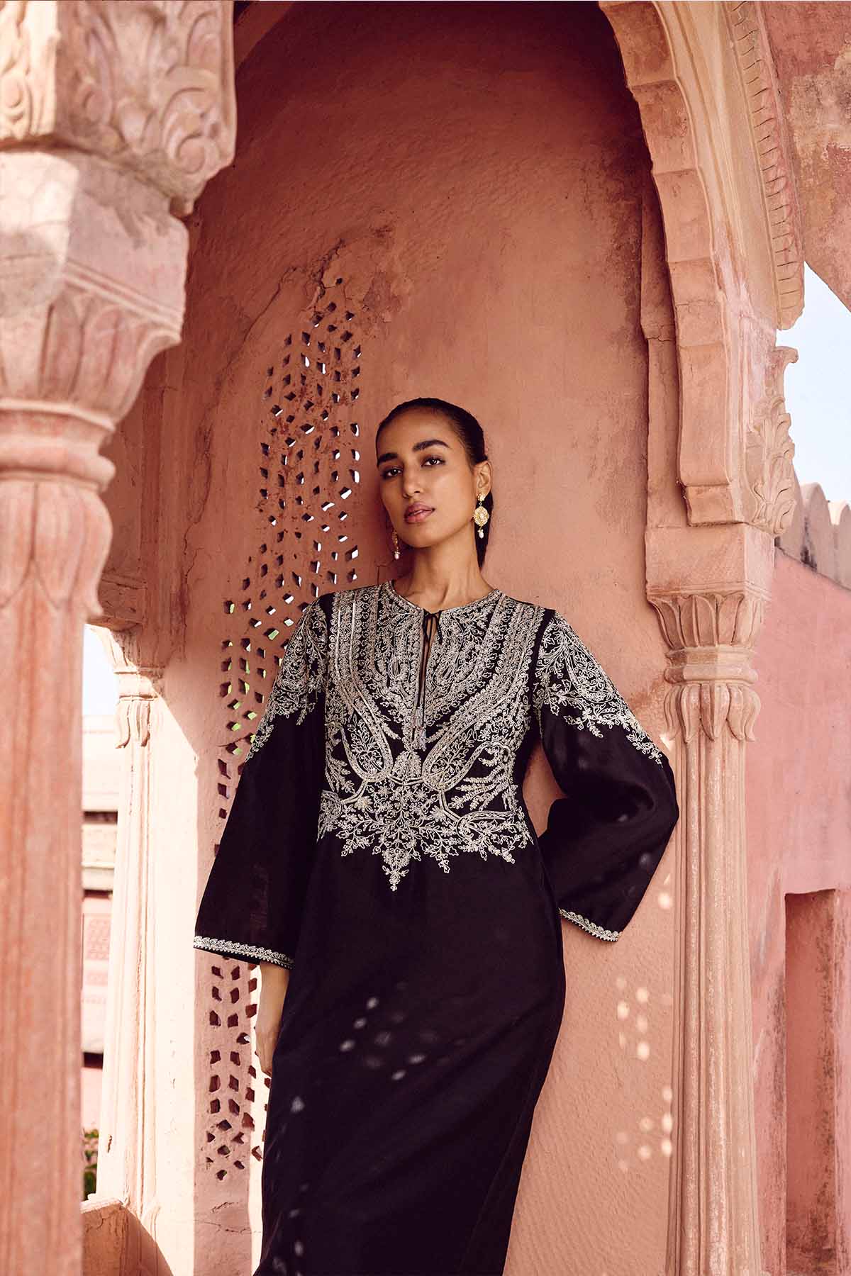 Anita Dongre Sehrish Handembroidered Aari Silk Kaftan Black indian designer wear online shopping melange singapore 