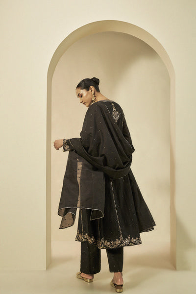 Anita Dongre Shahla Gota Patti Embroidered Mull Suit Set Black indian designer wear online shopping melange singapore