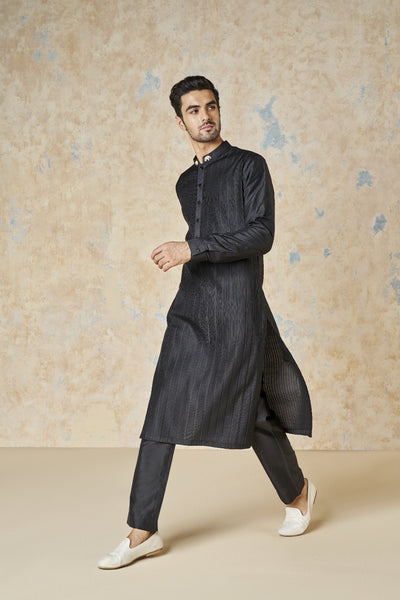 Anita Dongre Sifar Kurta Black indian designer wear online shopping melange singapore