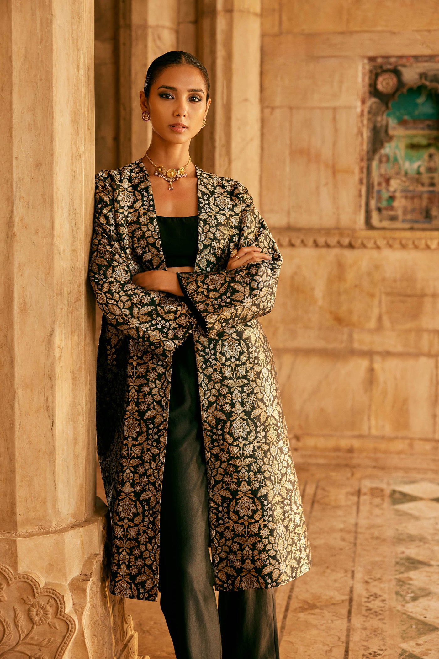 Anita Dongre Tamadur Handwoven Benarasi Silk Jacket Set Black indian designer wear online shopping melange singapore
