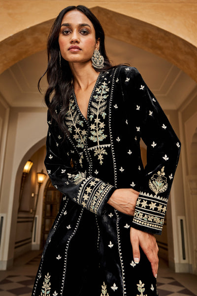 Anita Dongre Zarina Set Black Indian designer wear online shopping melange singapore