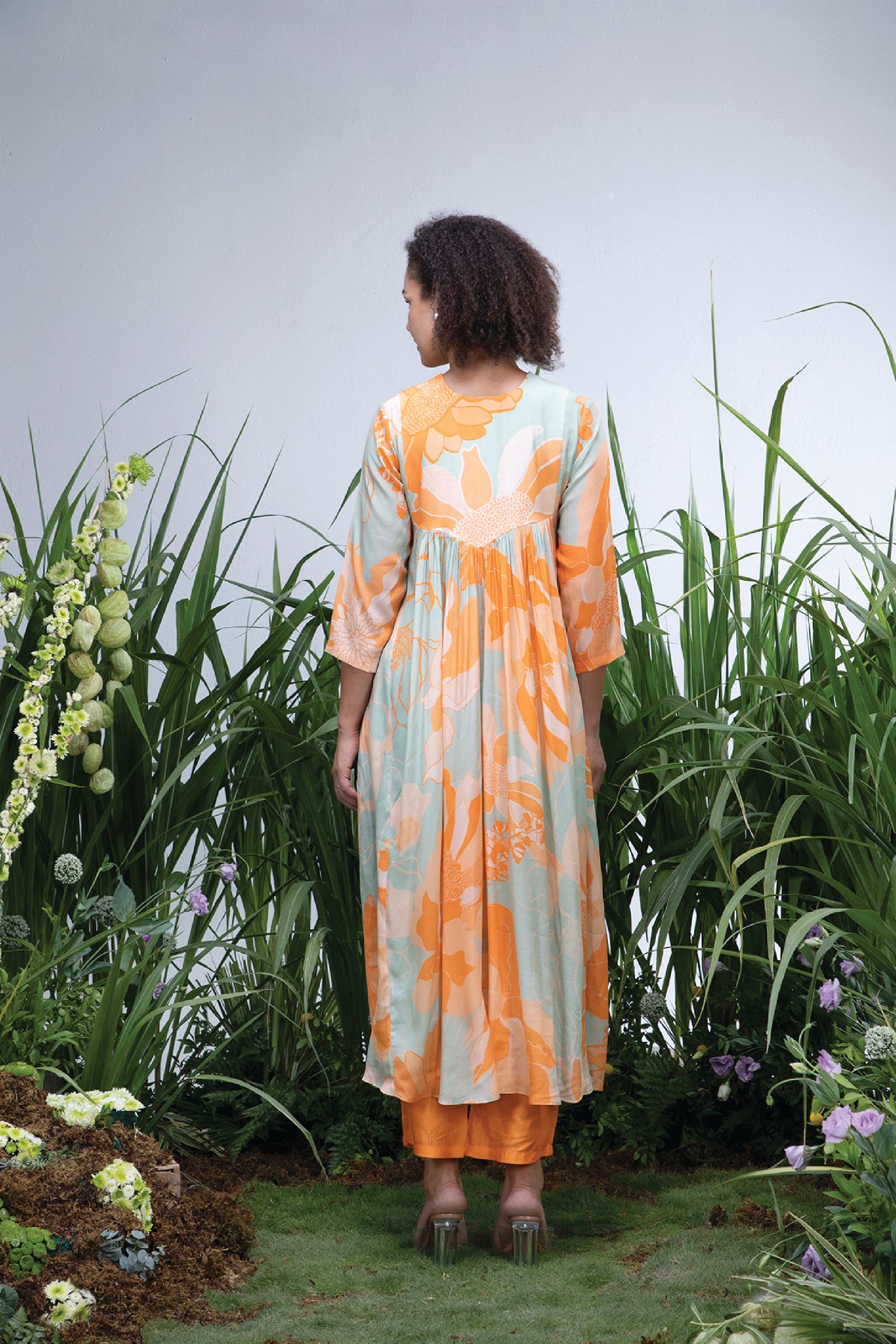 Archana Shah Wild Flower Beads Maxi indian designer wear online shopping melange singapore
