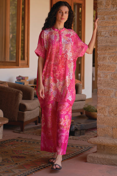 Archana Shah Pink Wild Flower Oversize Shirt Set indian designer wear online shopping melange singapore