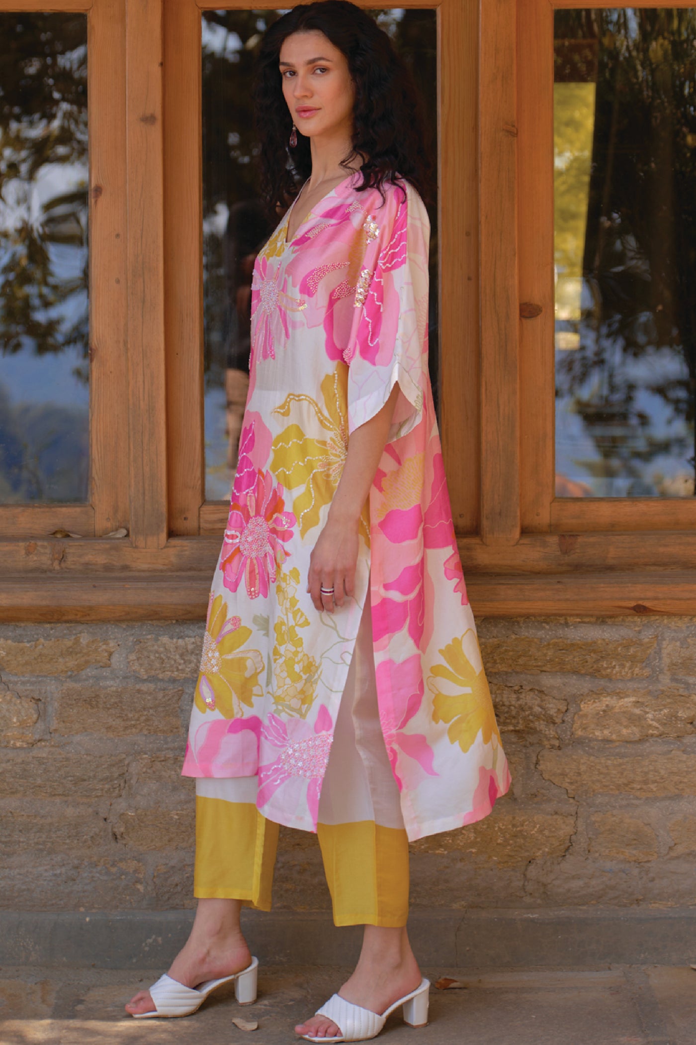 Archana Shah Wild Flower Oversize Kurta Set indian designer wear online shopping melange singapore