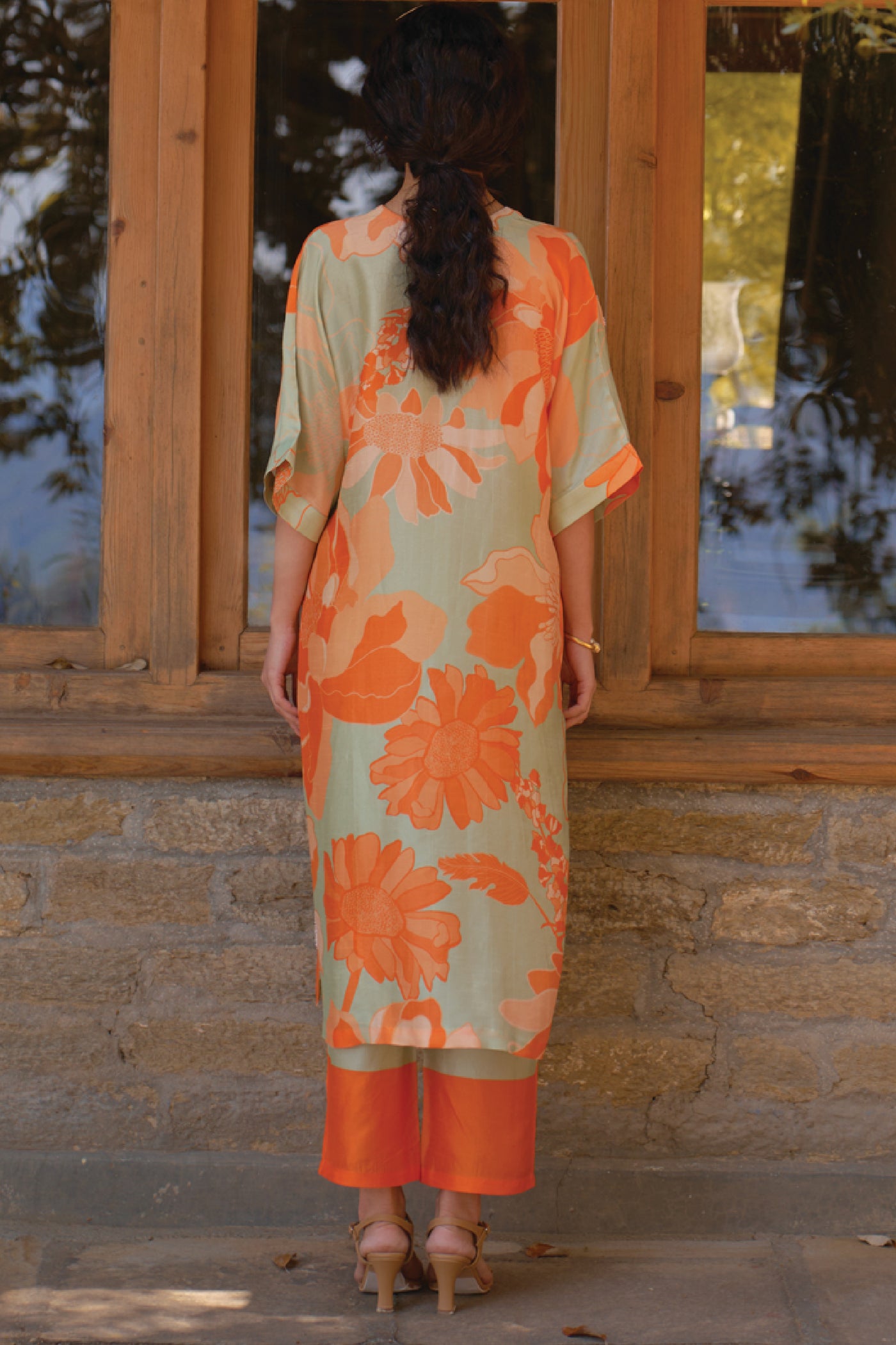 Archana Shah Wild Flower Oversize Kurta Set indian designer wear online shopping melange singapore