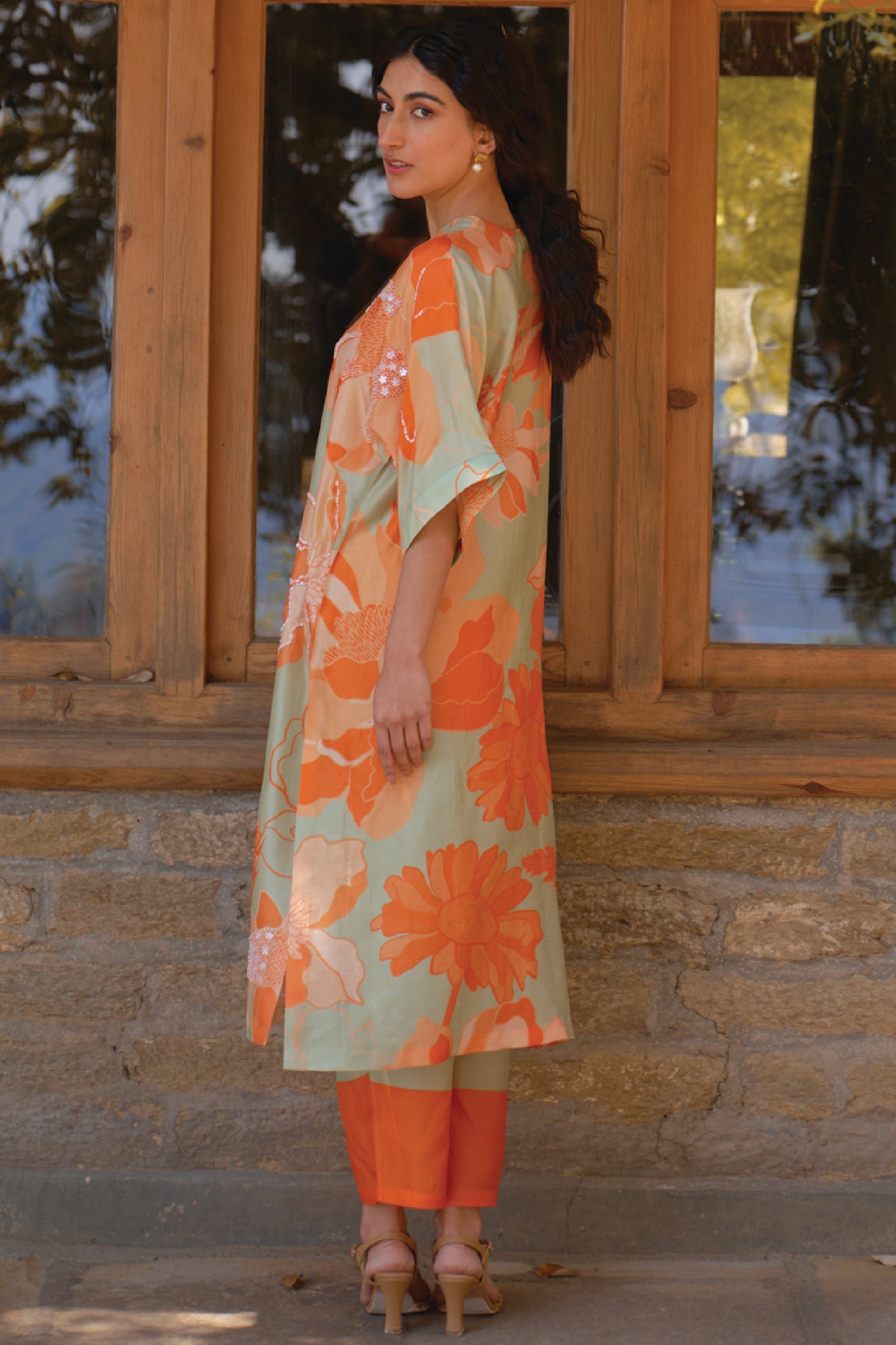 Archana Shah Wild Flower Oversize Kurta Set indian designer wear online shopping melange singapore