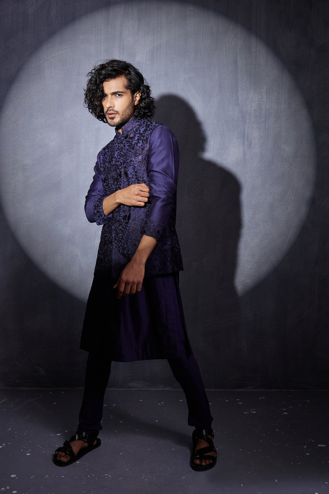 Arjan Dugal Bageecha Hand Embroidery Nehru Jacket Set Indian designer wear online shopping melange singapore