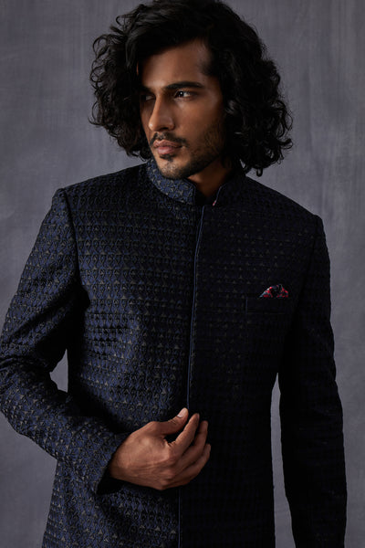 Arjan Dugal Embroidery  Inara 2.0 Achkan Set Indian designer wear online shopping melange singapore