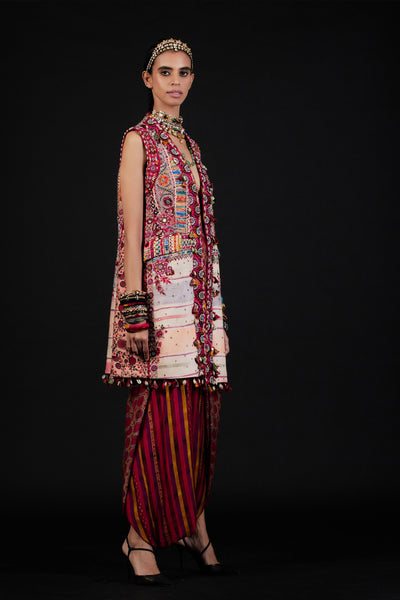 Aseem Kapoor Ruhi Sleeveless Jacket indian designer wear online shopping melange singapore