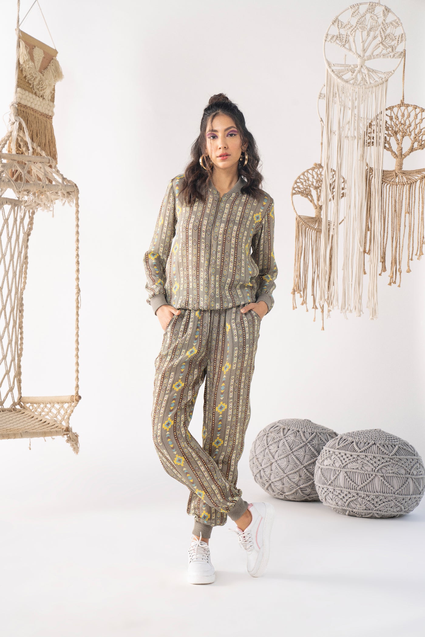 Chhavvi Aggarwal Grey Jacket indian designer wear online shopping melange singapore