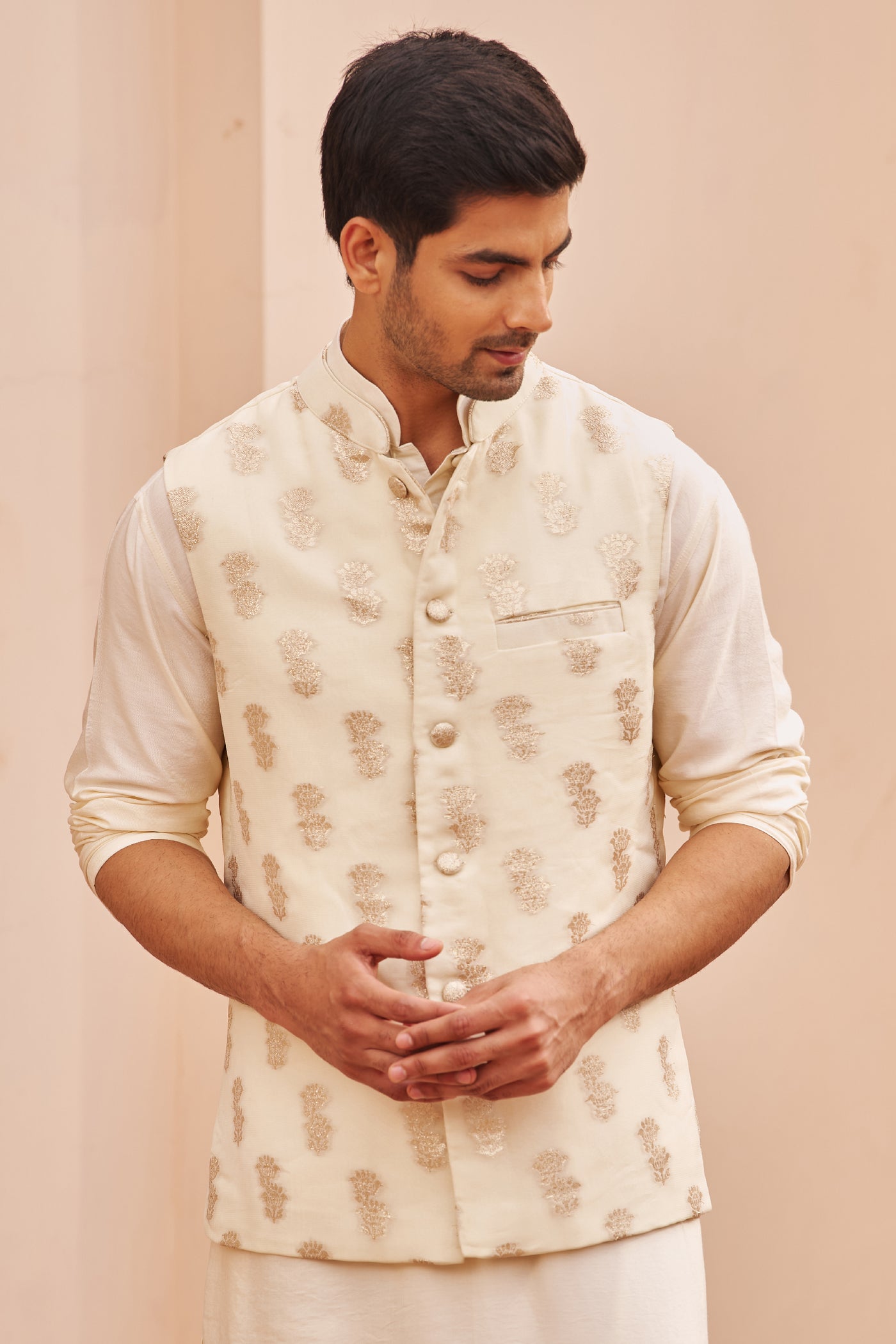 Chhavvi Aggarwal Menswear Ivory Kurta Set With Bundi indian designer wear online shopping melange singapore
