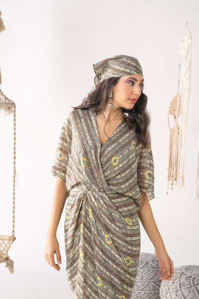 Chhavvi Aggarwal Grey Printed Scarf indian designer wear online shopping melange singapore